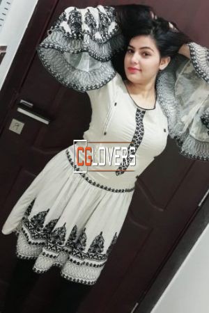 Sejal professional call girl in Hathras