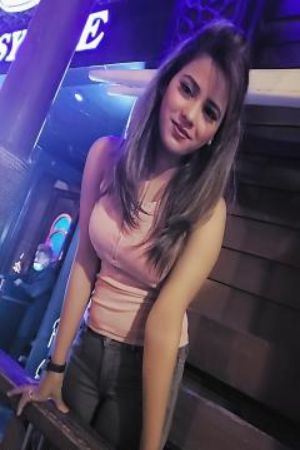 Mohini Saleswoman works as a call girl, Durg.