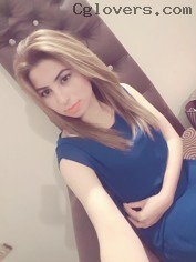 Experience Pure Bliss with Richa – Your Perfect Escape!