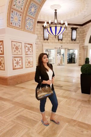 Book Bangalore call girls at low prices with secure service